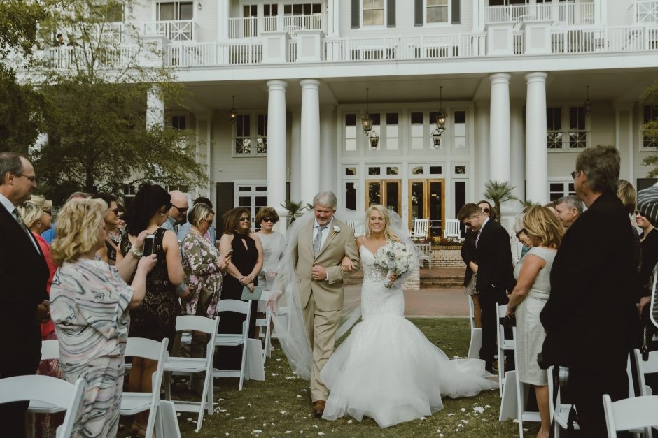 Father walking bride down the isle