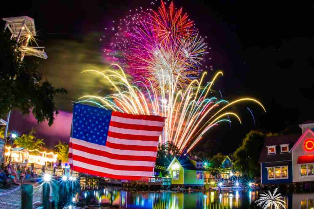 Fireworks at The Village of Baytowne Wharf