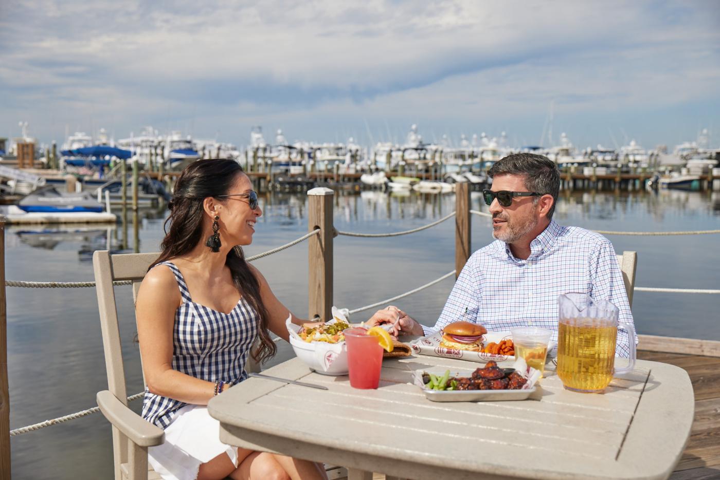 Couple having lunch together.